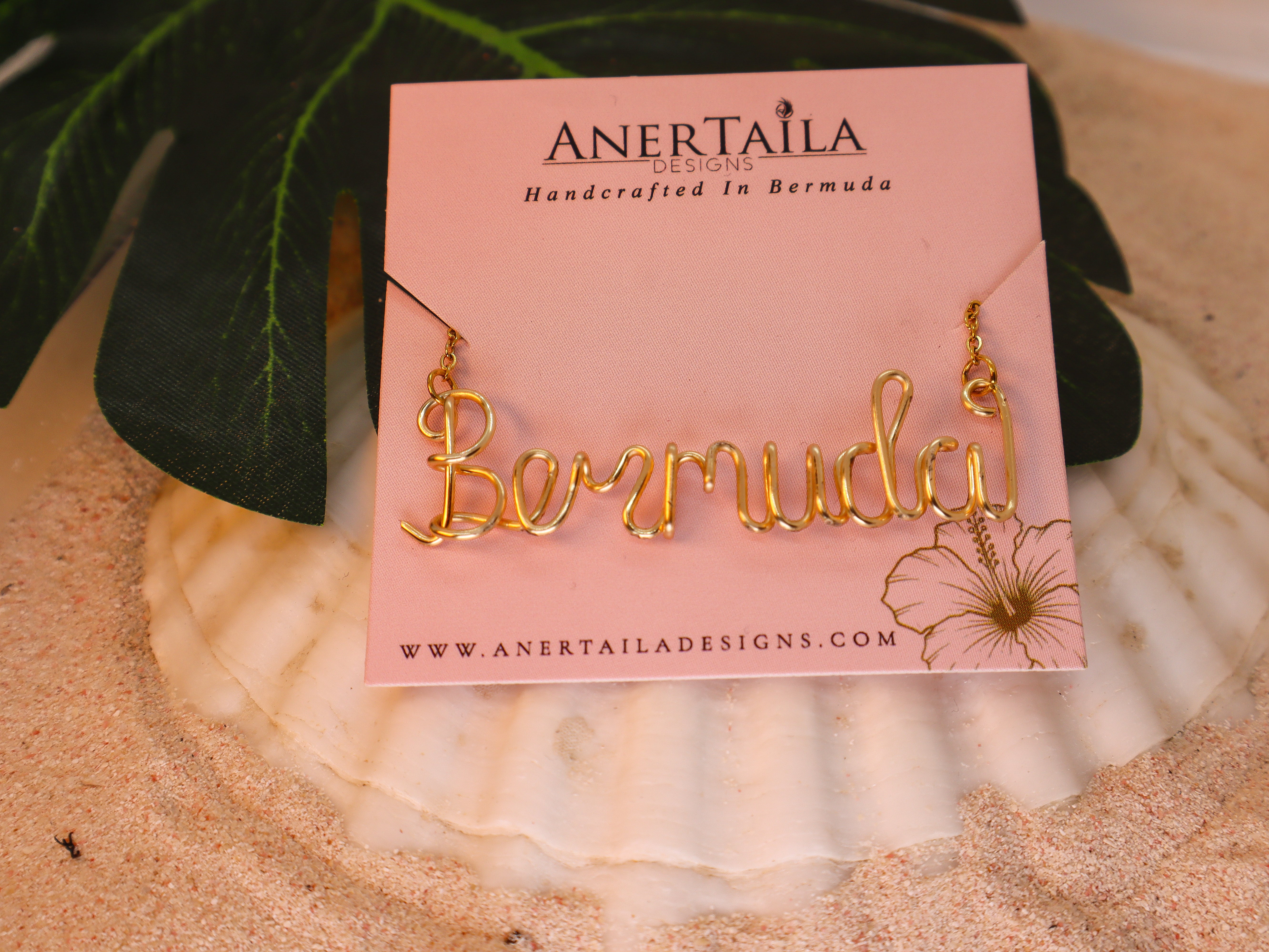Bermuda wire necklace minimalist island jewelry