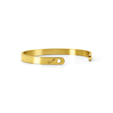Load image into Gallery viewer, Engraved Bermuda Bangle

